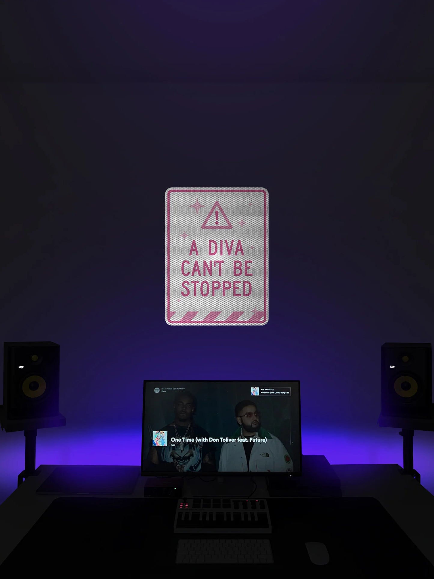 Diva Streetsign