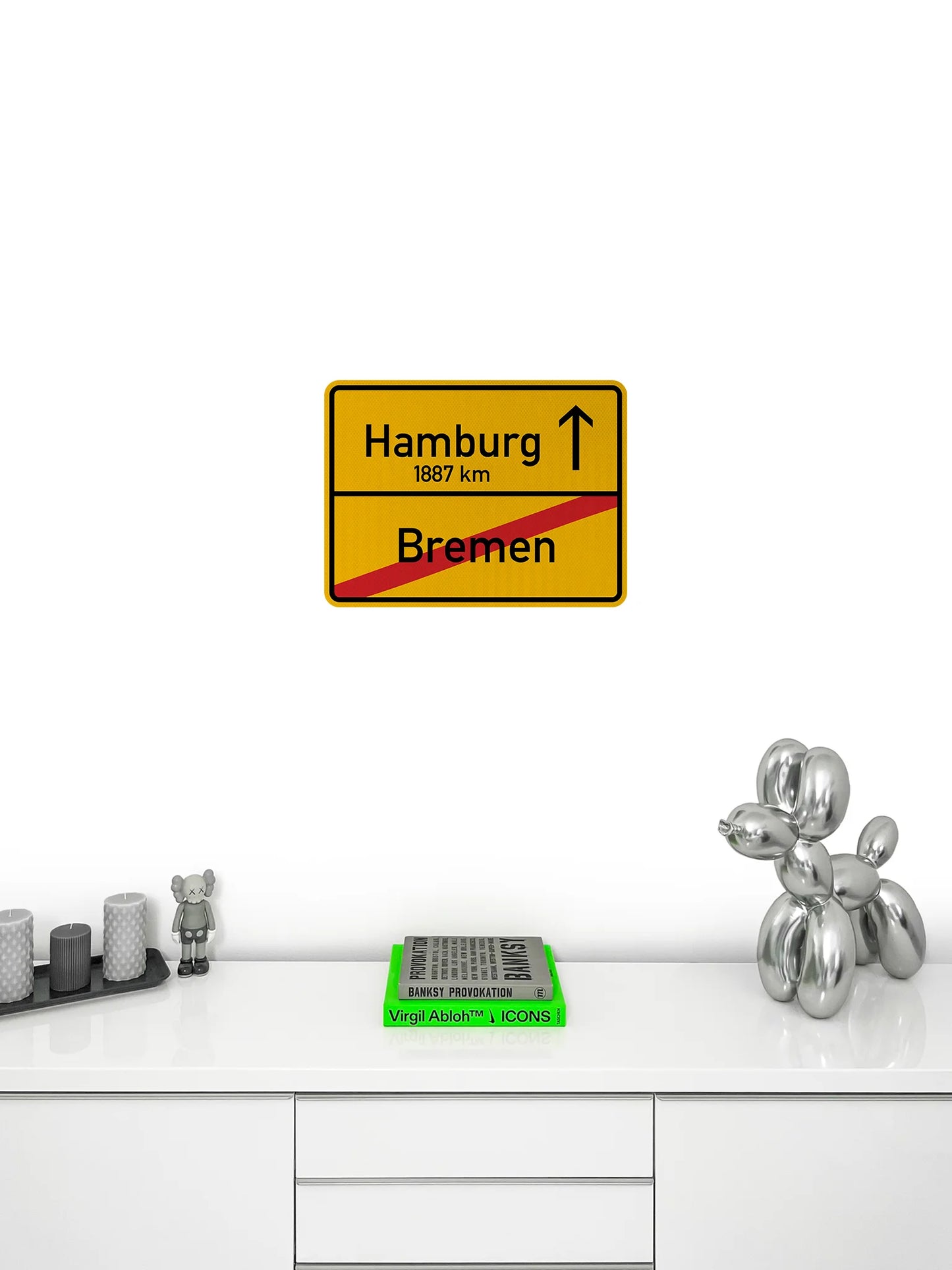 Bremen X/ Hamburg Streetsign