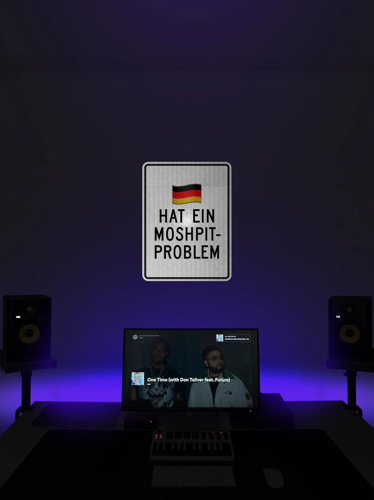 Moshpitproblem Streetsign