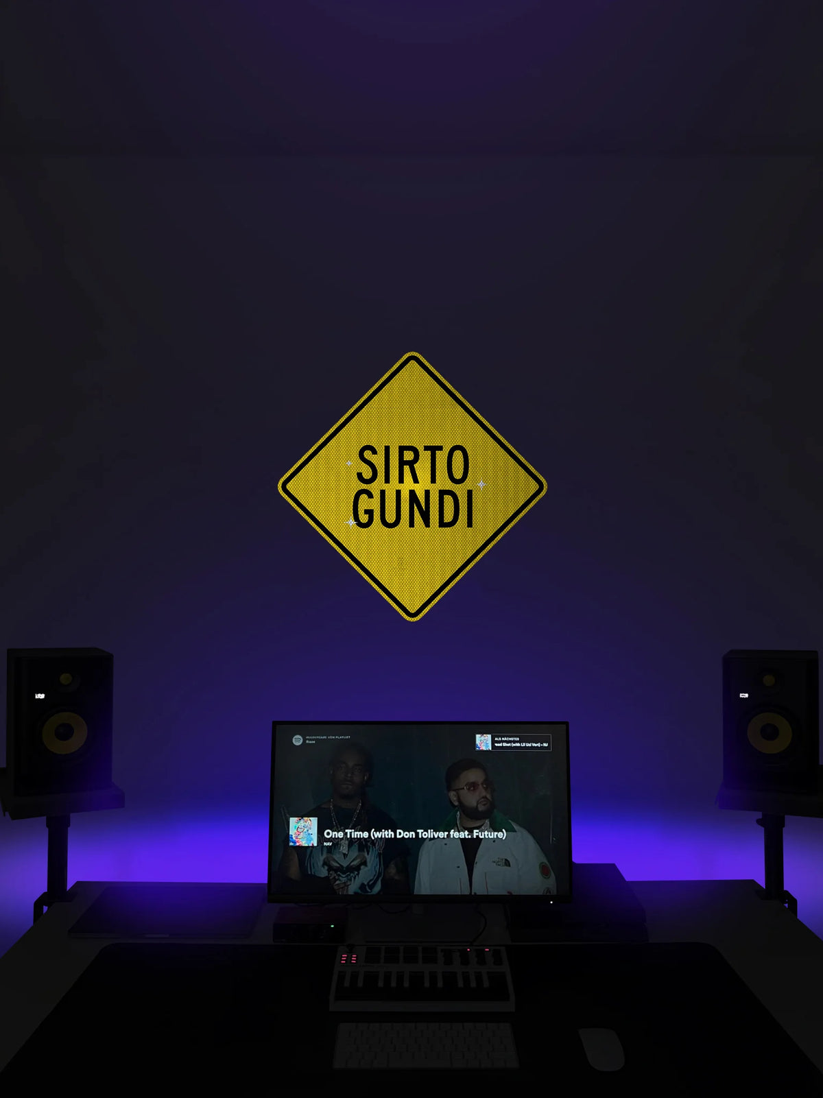 Sirto gundi Streetsign