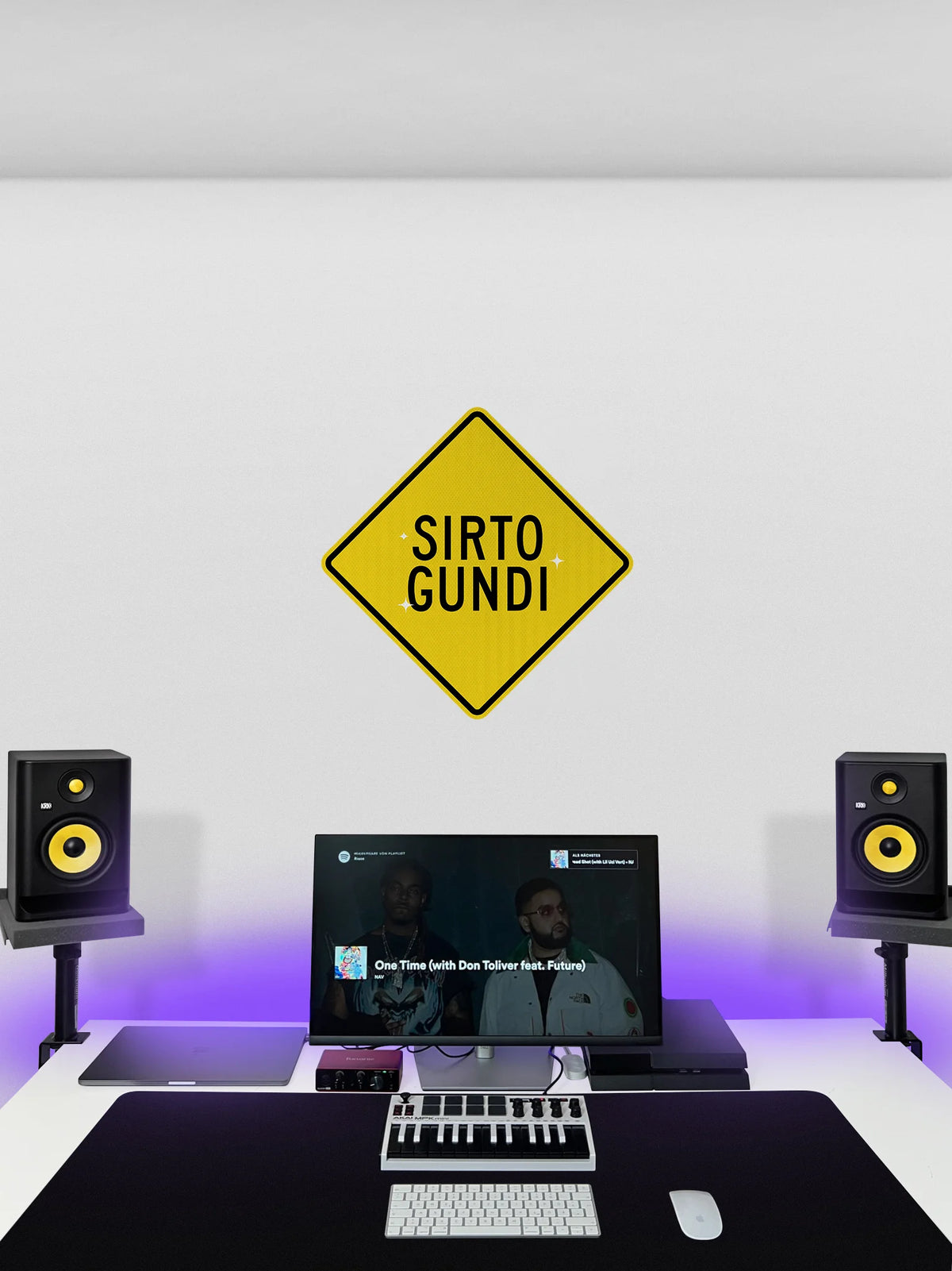 Sirto gundi Streetsign