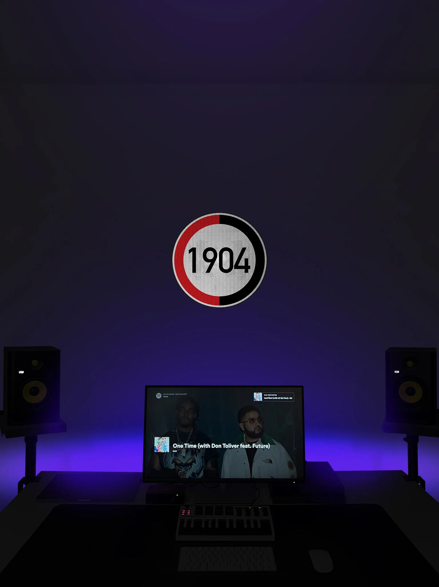 Tempolimit 1904 (Löwe) Streetsign