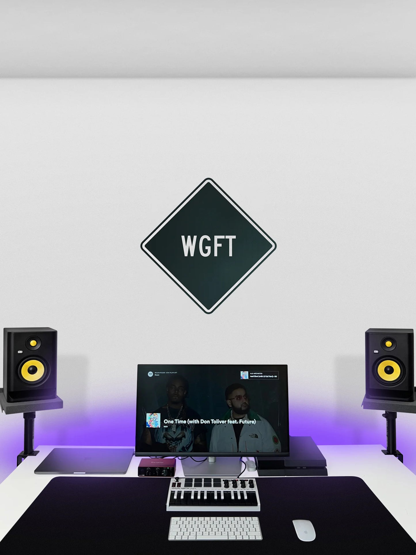 WGFT Streetsign